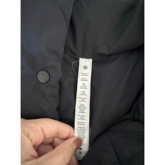 Lululemon Womens Wunder Puff 600-Down-Fill Cropped Vest Size 4 Black - Picture 9 of 9